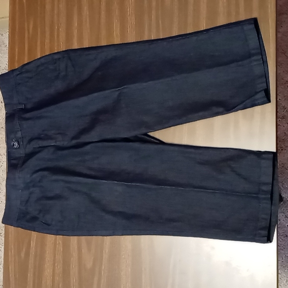 Christopher and Banks Dark Trouser Jean Capris Size 12P - Picture 1 of 3